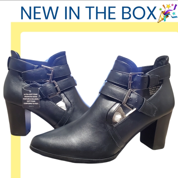 FINAL PRICE🚨 Liz Claiborne Camelia Booties | Size 8 - Picture 8 of 11